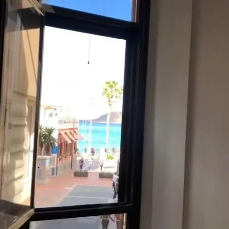 Apartamento Tonina Playa Canteras * Las Palmas de Gran Canaria