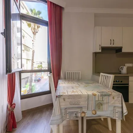 Lightbooking Tonina Playa Canteras Apartment *